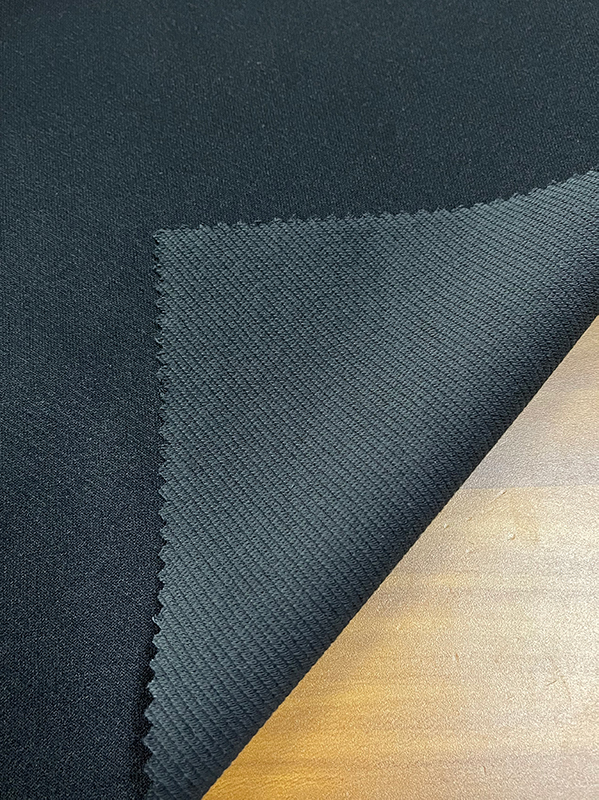 DUPLAS KÖTÖTT AH-21886 49%T+34%C+17%R Puha, higroszkópos és légáteresztő, kiváló rugalmassággal, nyújthatósággal és termelékenységgel DUPLAS KÖTÖTT AH-21886 49%T+34%C+17%R Puha, higroszkópos és légáteresztő, kiváló rugalmassággal, nyújthatósággal és termelékenységgel